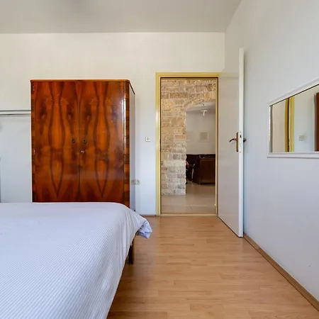 Ela By Interhome Zadar