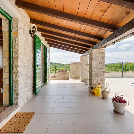 Holiday home Ela By Interhome Zadar