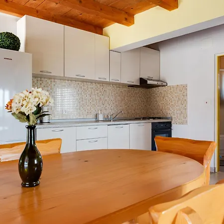 Ela By Interhome Zadar